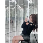 Chanel 25A Haute Atelier Collection 🔎 Heavy Crystal Embroidered Sweater - Black Cashmere Round Neck Pullover w/ Floral Motif - Image 8