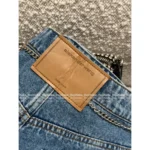 ALEXANDERWANG 2025SS Spring/Summer Collection 💙 High-Waist Denim Shorts - Slimming Fit with Metal Chain Key Belt 🔑 - Image 10