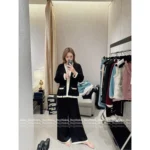 Chanel 2025A Spring/Summer Collection 🖤 Classic Black & White Contrast - 100% Imported Wool Knit Series (Short Sleeve/Dress/Cardigan/Full Collection) - Image 3