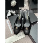 Chanel 2025P Early Spring Collection 🆕 Classic Color-Block Round-Toe Pumps - Crystal Logo & Chunky Heel (Full-Grain Calfskin Lambskin Lining) - Image 7