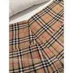 BURBERRY 25 Spring/Summer Collection 🤎 Heavyweight Pleated Mini Skirt - High-Waist Slimming A-Line Silhouette - Image 4