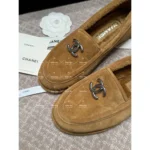 Chanel 2025 Fall/Winter Collection 🍂 "Relaxed Autumn Vibes" - Imported Suede Logo Shearling Loafers (Multiple Colors) - Image 3