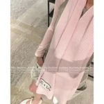 Chanel 2025B Fall/Winter Collection 🧣 Towel-Jacquard Logo Set - Cashmere Beanie & Scarf w/ Plush Texture - Image 8