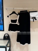 Chanel 25S Early Spring Collection 🔍 Terry Fabric Set - Black & White Color-Block Logo Pocket Vest & Maxi Skirt - Image 5