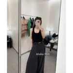 miumiu Versatile Styling 🔍 2025SS Spring/Summer Collection - Off-Shoulder Wool Knit Top - Jacquard Logo Sweater / Tube Top (Hot Girl Must-Have!) - Image 16