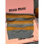 miumiu SS25 Early Fall Collection 🍊 Color-Block Layered Stretch Knit Letter Logo Wool Tube Top for Women - Image 2