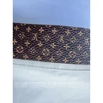 Louis Vuitton 2025SS Early Fall Collection 🤍 Women's White Shirt with Leather Trim - Genuine Leather Collar & Metal Button Details - Image 7