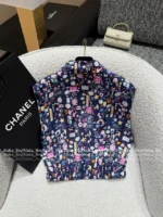 Chanel Unique Vintage Blouse 🌈 Colorful Print Sleeveless Shirt - Notch Collar w/ Letter Logo - Image 18