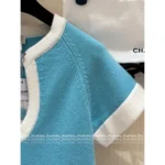Chanel 25S Spring/Summer Collection 🩵 Color-Block Knit Set - Crystal Brooch Wool Coordination (Haute Minimalism) - Image 18