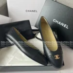 Chanel ©️𝘃𝗶𝗻𝘁𝗮𝗴𝗲 Series 🖤 Vintage Ballet Flats - Round Toe w/ Metal Logo Buckle 🩰 - Image 6