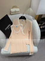Chanel 2025SS Spring/Summer Full Collection 🎀 Color-Block Knit Set - Crew Neck Stretch Top/Dress/Tank (Brightening & Elegant) - Image 30