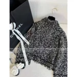 Chanel 25B Fall/Winter Collection 🔍 Artisan Lace-Knit Set - Hand-Embroidered Cardigan & Skirt with Silk Lining - Image 3