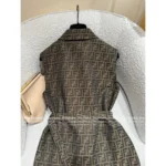FENDI Early Fall 2025 Collection Classic Jacquard Logo Sleeveless Belted Mid-Length Vest for Women - Image 4
