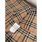 BURBERRY 25 Spring/Summer Collection 🤎 Heavyweight Pleated Mini Skirt - High-Waist Slimming A-Line Silhouette - Image 18