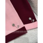 Chanel 2025S Spring/Summer Runway Collection ♥️ Keep Piece - Floral Brooch Color-Block Vest Set (100% Wool) - Image 9