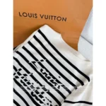 Louis Vuitton 2025SS Early Fall Collection 🔍 Jacquard Logo Stripe Tee - Round Neck Short Sleeve Knit Top - Image 2