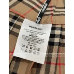 BURBERRY 25 Spring/Summer Collection 🤎 Heavyweight Pleated Mini Skirt - High-Waist Slimming A-Line Silhouette - Image 17