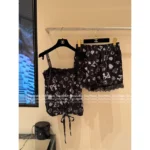Chanel 2025B Spring/Summer Collection 🔍 Runway Print Lace-Trim Set - Camisole & Shorts w/ Silk Blend - Image 4