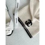 Chanel 25B Fall/Winter Collection 🎩 100% Cashmere "Dou Dou" Earflap Beanie - Internet Celebrity & Ultra-Soft Warmth - Image 16