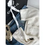 Chanel 2025A Early Spring Collection 🌸 Runway Chunky Knit Cardigan - Cropped Cream Cable Knit w/ Pockets - Image 5