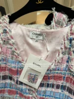 Chanel 2025S Early Spring Runway Collection 💗 Haute Tweed Coord Set - Imported Colorful Bouclé w/ Printed Lining - Image 35