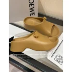 Loewe 2025 Foam Pebble Slides 🐻 Cloud Comfort Platform Sandals - Metallic Accents & Arch Support - Image 11