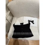 Chanel 2025S Spring/Summer Runway Collection 🖤 Corset Top with 3D Floral Appliqué - Black & White Color-Block Bustier (Slimming Silhouette) - Image 3