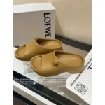 Loewe 2025 Foam Pebble Slides 🐻 Cloud Comfort Platform Sandals - Metallic Accents & Arch Support - Image 8
