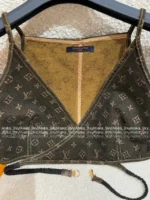 Louis Vuitton 2025 Spring/Summer Collection 🔍 Must-Have "Spicy Girl" Set ❕ Signature Print Logo Tank & High-Waist Straight-Leg Jeans - Image 24