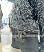 Chanel 25C Limited Edition Early Spring Resort Collection 🔎 Haute Metal-Embellished Clutch - Evening Bag w/ Mirror & Gift Box Packaging - Image 7