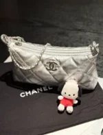 Chanel In Stock — New White 🤍 2025A Hobo Shoulder Bag / Dumpling Bag, Imported Genuine Leather, Multiple Carrying Styles - Image 15