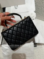 Chanel 2025S Sakura Pink Edition 🌸 Heavy Crystal-Embellished CC Handle Bag - Trendy Letter Logo w/ Detachable Chain ⛓️ - Image 15