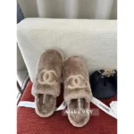 Chanel 2025 Fall/Winter Collection 🦙 Plush Big Logo Slippers - Extra-Thick Wool & Chunky Platform Sole - Image 32