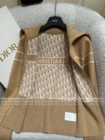 Dior 2025 Spring/Summer Collection ⭐️ Celebrity-Inspired Set - Reversible Jacquard Knit Blazer & Wide-Leg Pants (Wool/Cashmere Blend) - Image 26