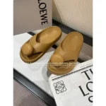 Loewe 2025/Foam Pebble Collection 🐻 Cloud Comfort Slides - Metallic Accent Platform Flip-Flops - Image 38