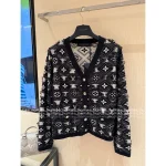 Louis Vuitton 2025 Early Fall Collection 🔍 V-Neck Color-Block Jacquard Fringe Letter Logo Wool Cardigan for Women