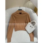 Prada 2025 Early Fall/Winter Collection 🐻 Back Keyhole Detail ◀️ Lapel Cropped Polo Knit Cashmere Sweater for Women - Image 2