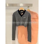 miumiu 2025 Early Fall Collection 💵 Cropped V-Neck Cable Knit Pullover Sweater for Women - 100% Wool