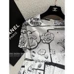 Chanel 25/26 Collection 🔍 Printed Coco Letter Logo Round-Neck Camellia Short-Sleeve T-Shirt for Women - Image 7