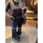 Louis Vuitton 2025 AW Collection 🐻 Embroidered Ingot Jacquard Logo Round Neck Cream-Brown Bear Pullover - 100% Imported Cashmere - Image 6