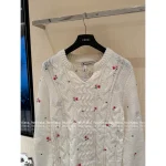 Dior 2025 Fall/Winter Collection 🌷 Round Neck Jacquard Floral Embroidery White Pullover Sweater - 100% Wool - Image 2
