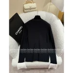 Chanel 2025 Fall/Winter Collection 🖤 Black-White Color-Block Flared Sleeve V-Neck Wool Knit Cardigan for Women - Image 12