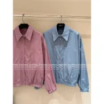 Prada 2025 Early Fall Collection 🎀 Embroidered Triangle Letter Logo Minimalist Style - Dusty Pink 🆚 Mist Blue Utility Jacket - Image 5