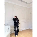 ALEXANDERWANG 2025 Early Fall Collection 🔍 Asymmetric Wave-Cut Arc Jacket / Casual Pants - Image 9