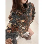 Louis Vuitton 2025 Early Fall/Winter Collection 🌈 Embroidered Letter Logo Zip-Front Long Plush Coat Unisex Loose Fit - Image 3