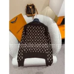 Louis Vuitton 2025 AW Collection 🐻 Embroidered Ingot Jacquard Logo Round Neck Cream-Brown Bear Pullover - 100% Imported Cashmere - Image 3
