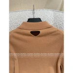 Prada 2025 Early Fall/Winter Collection 🐻 Back Keyhole Detail ◀️ Lapel Cropped Polo Knit Cashmere Sweater for Women - Image 5