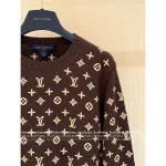 Louis Vuitton 2025 AW Collection 🐻 Embroidered Ingot Jacquard Logo Round Neck Cream-Brown Bear Pullover - 100% Imported Cashmere - Image 2