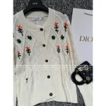 Dior 2025 Fall/Winter Collection 🌷 Round-Neck Floral Crochet Embroidery Letter Logo Wool Knit Cardigan for Women - Image 11
