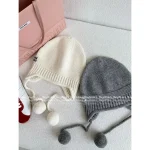 miumiu 2025 Early Fall/Winter Collection 🎩 Adorable Pom-Pom Pendant Cashmere Knit Beanie / Ushanka Hat